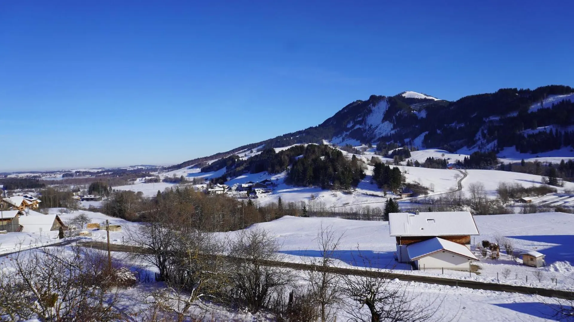 شقة Fewo Bergzeit Auf 1000 M Hoehe Mit Balkon, Parkplatz, Wlan, Kueche فيرتاخ ألمانيا