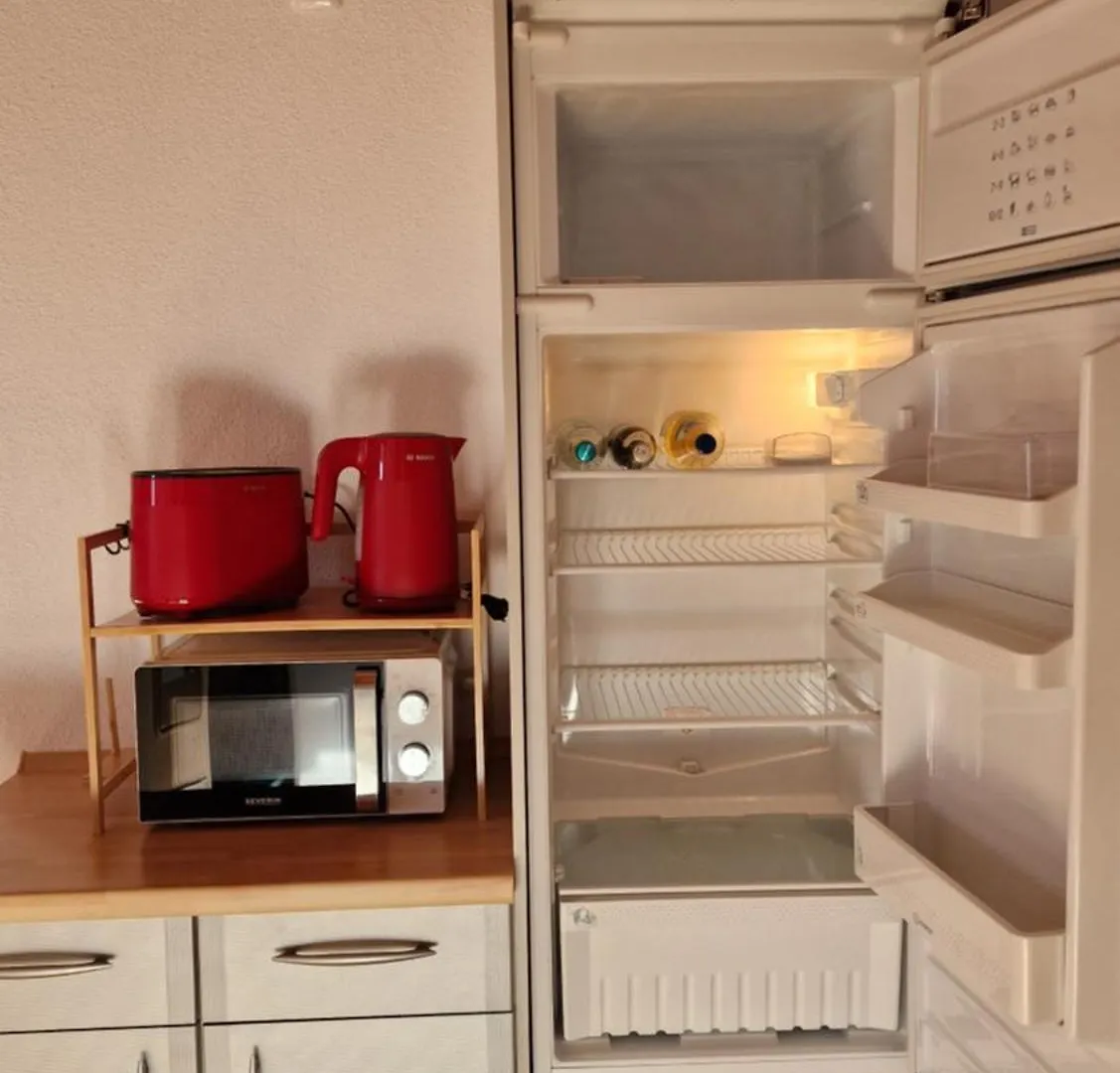 Fewo Bergzeit Auf 1000 M Hoehe Mit Balkon, Parkplatz, Wlan, Kueche فيرتاخ
